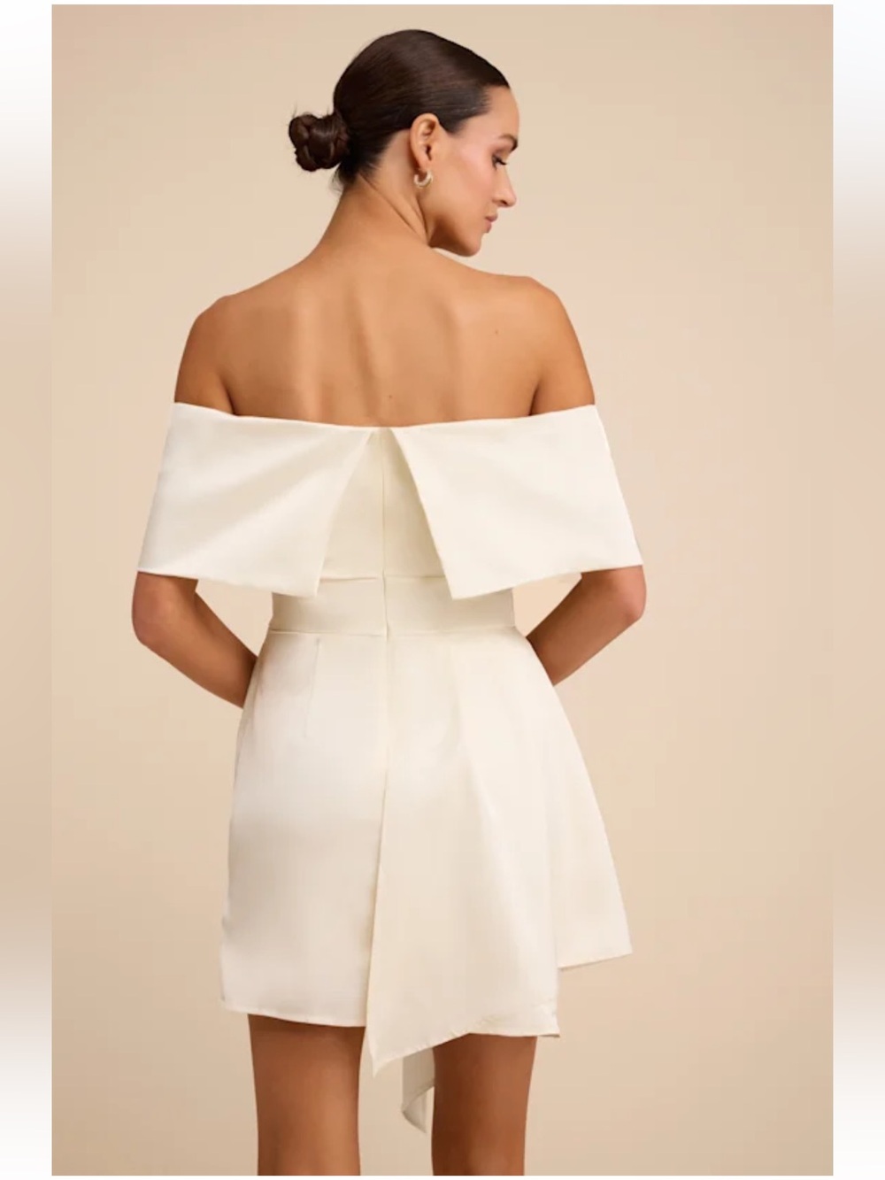 Lulu's Ivory Off-the-Shoulder Short Wedding Dress - Picture 5 of 11